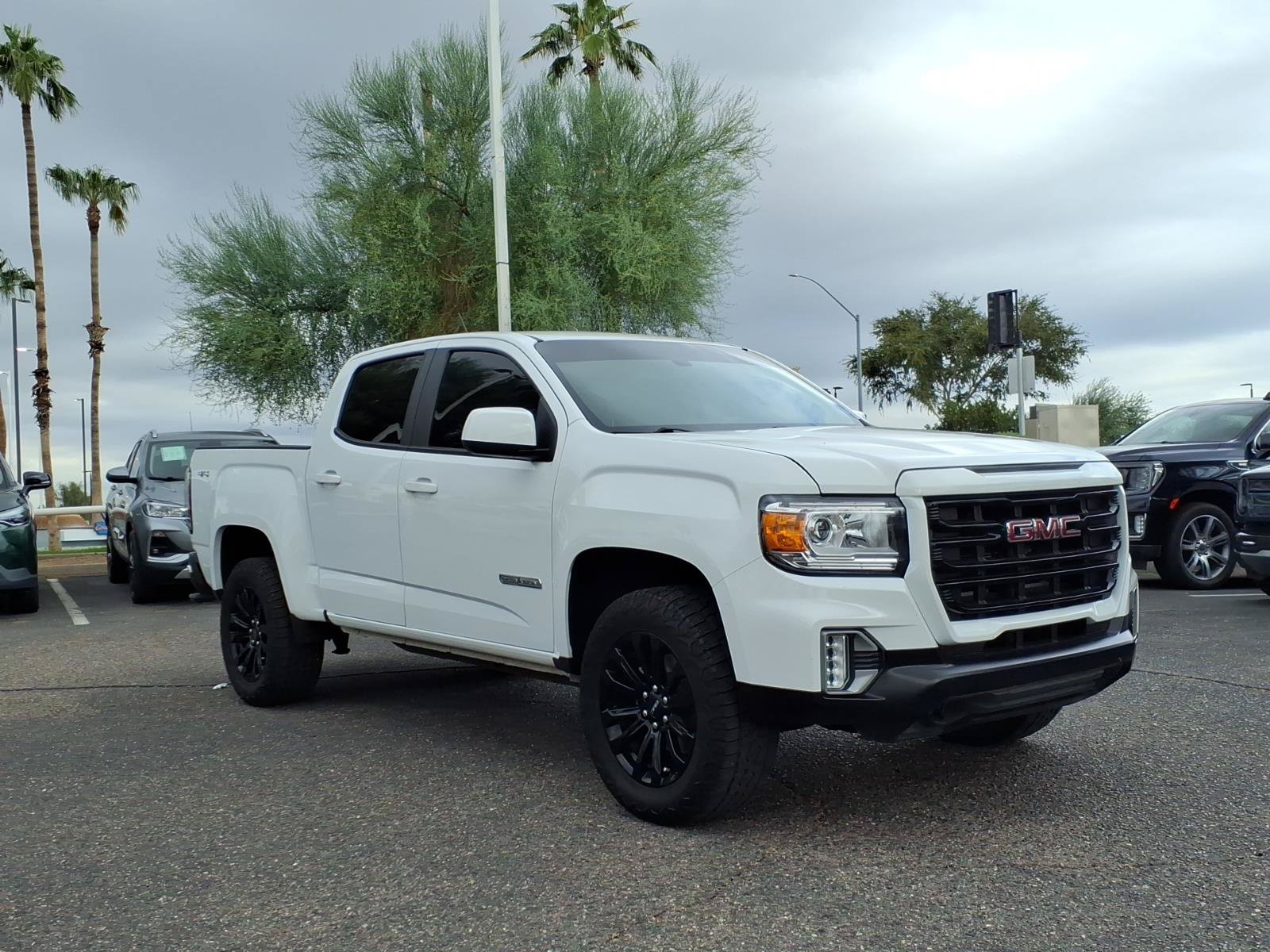 Used 2022 GMC Canyon Elevation w/ Trailering Package AWD/4WD image 3