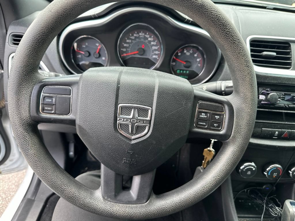 Used 2014 Dodge Avenger SE FWD image 4