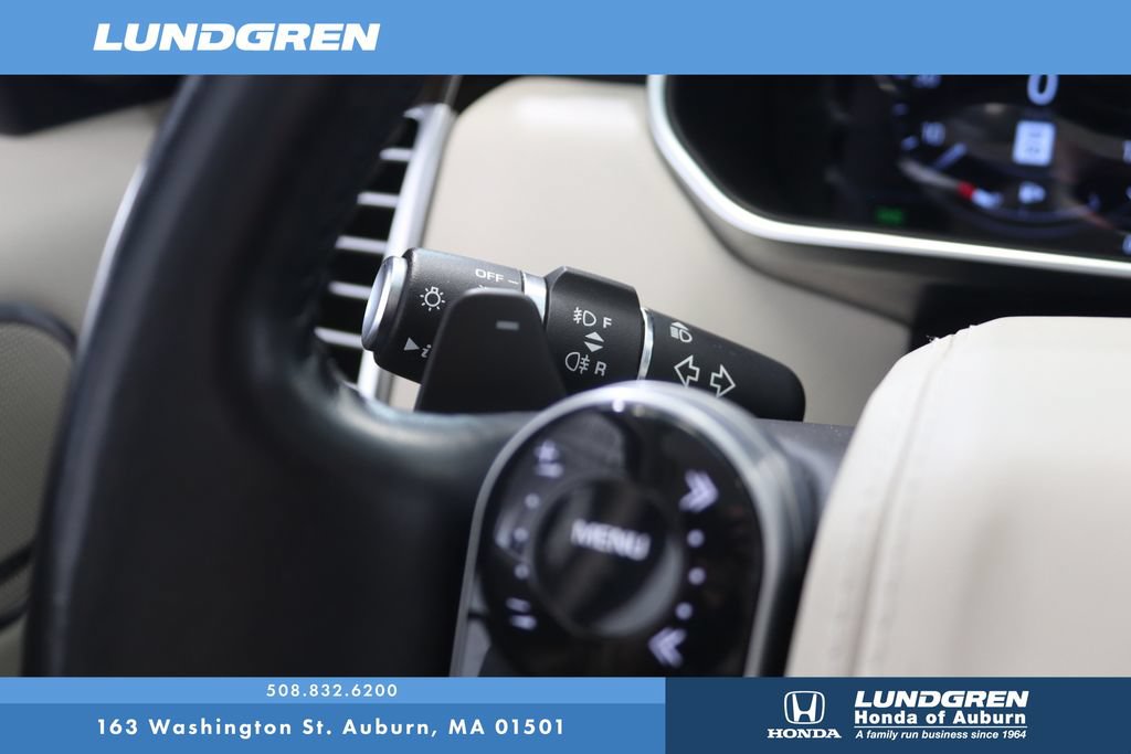 Used 2021 Land Rover Range Rover P525 Westminster Edition LWB AWD/4WD image 23