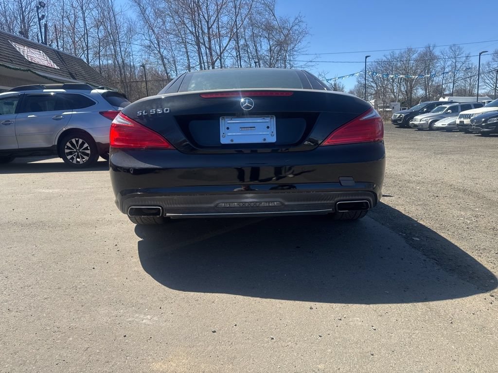 Used 2014 Mercedes-Benz SL 550 image 16