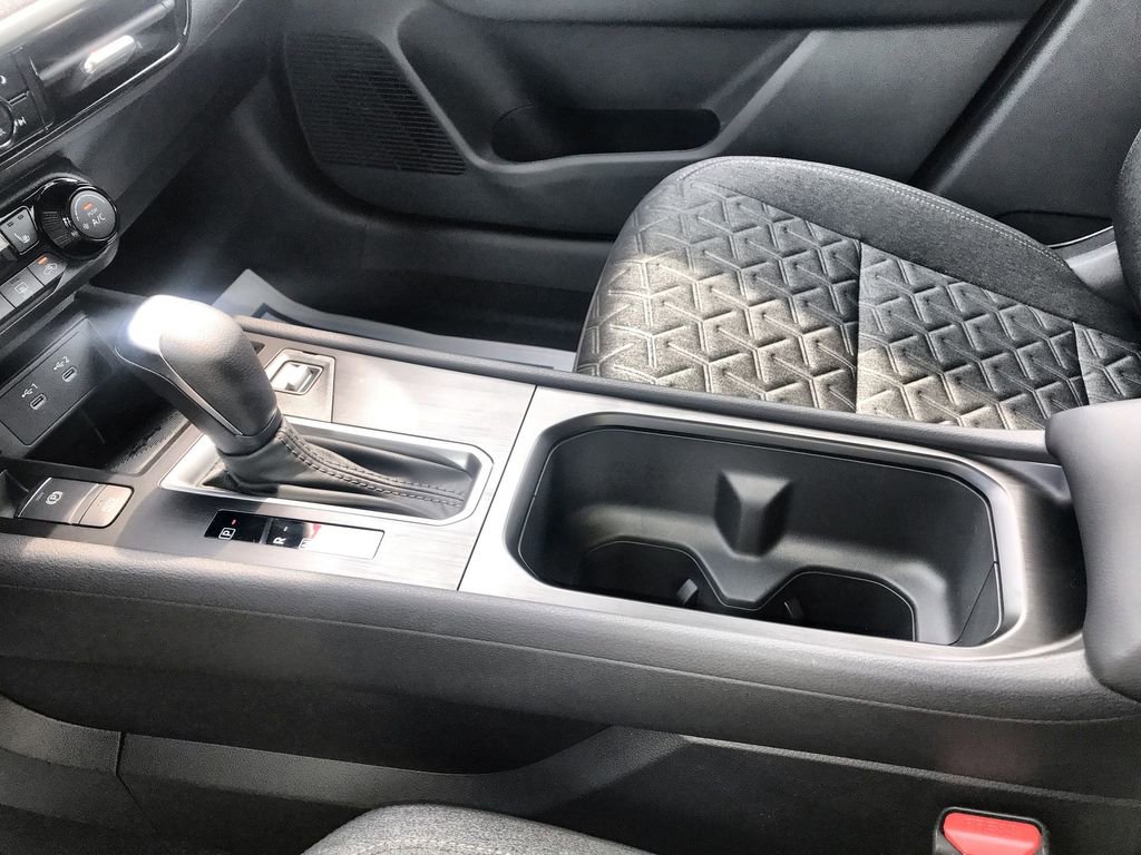 New 2026 Nissan Kicks SV w/ SV Premium Package image 20