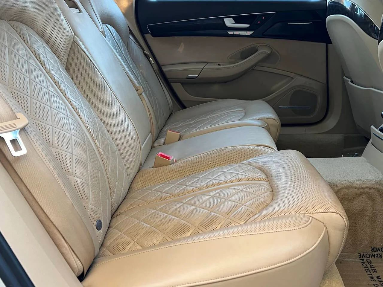 Used 2016 Audi A8 L 4.0T image 38