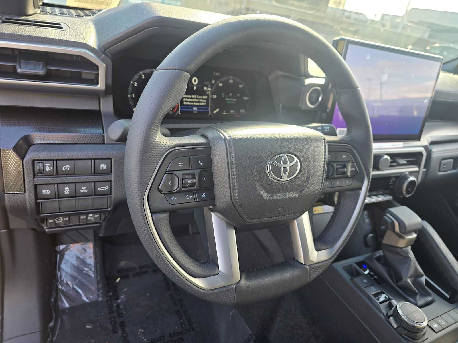 New 2026 Toyota 4Runner Limited w/ Tow Technology Package AWD/4WD image 25