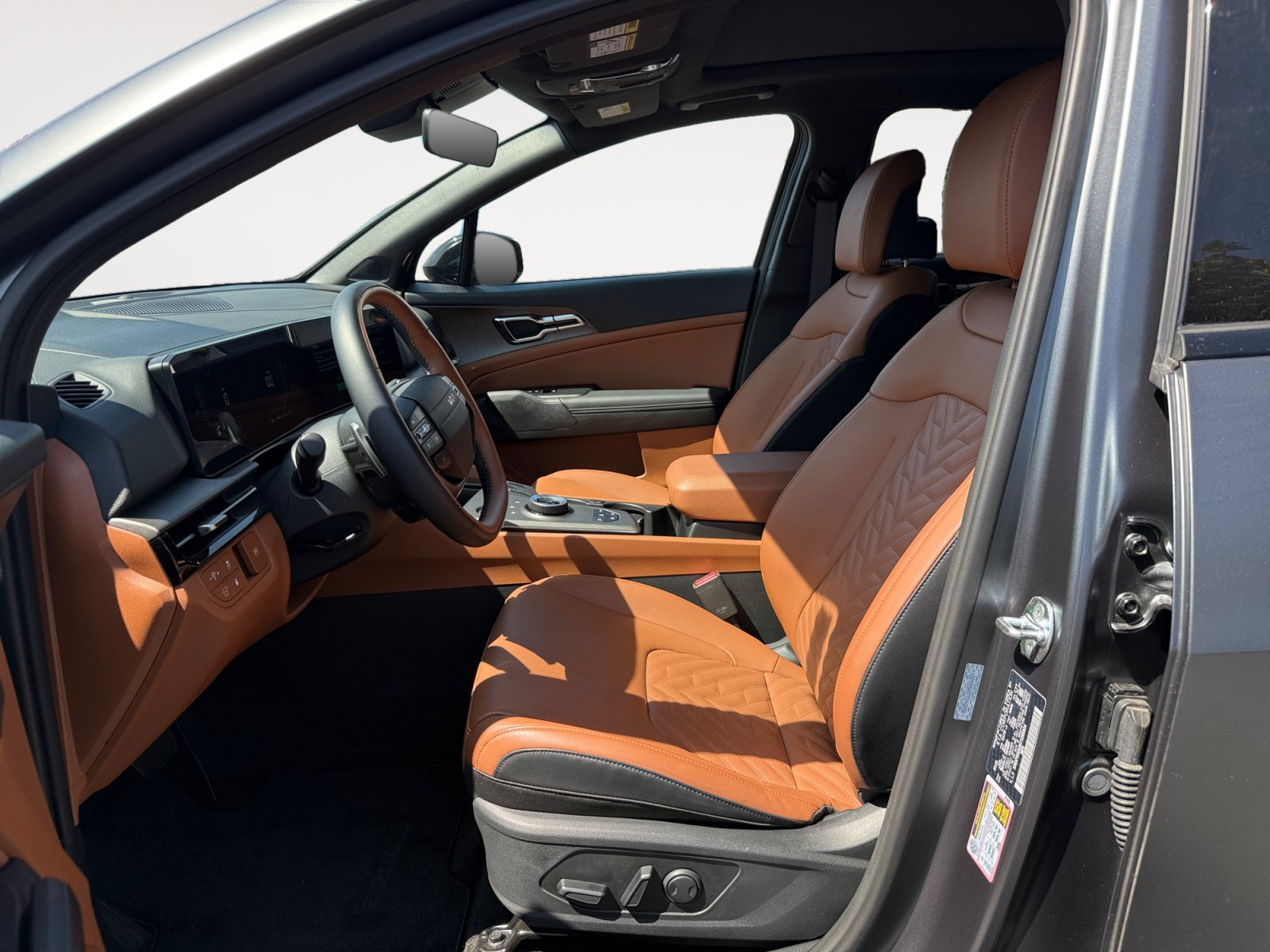 Certified 2026 Kia Sportage X-Line AWD/4WD image 10