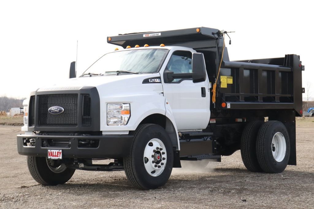 New 2026 Ford F650 2WD Regular Cab Super Duty image 4