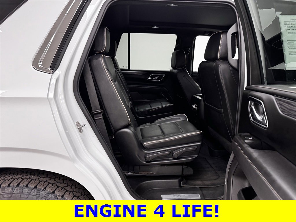 Used 2022 GMC Yukon SLT w/ SLT Luxury Package image 14
