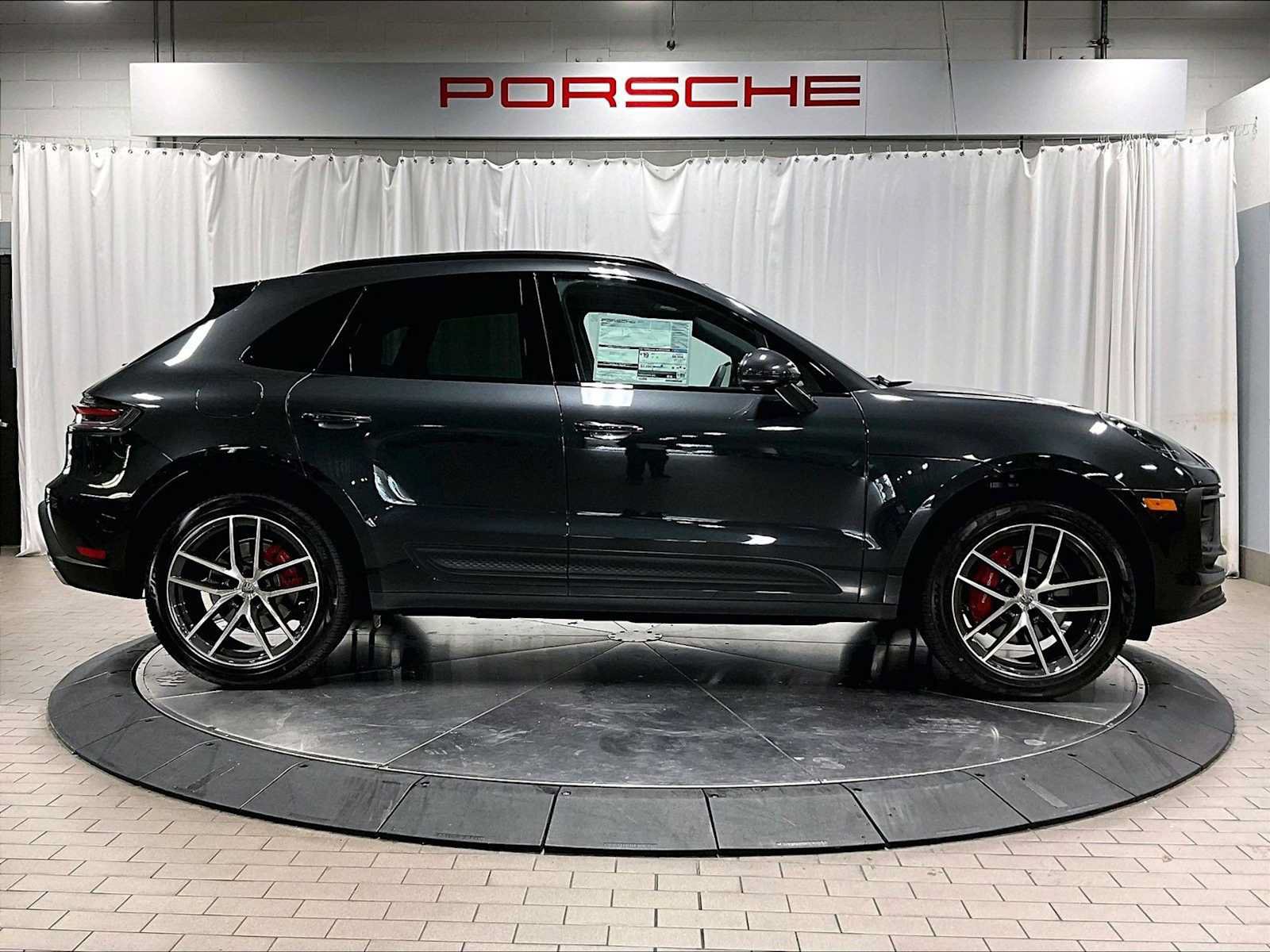 Used 2026 Porsche Macan S AWD/4WD image 10