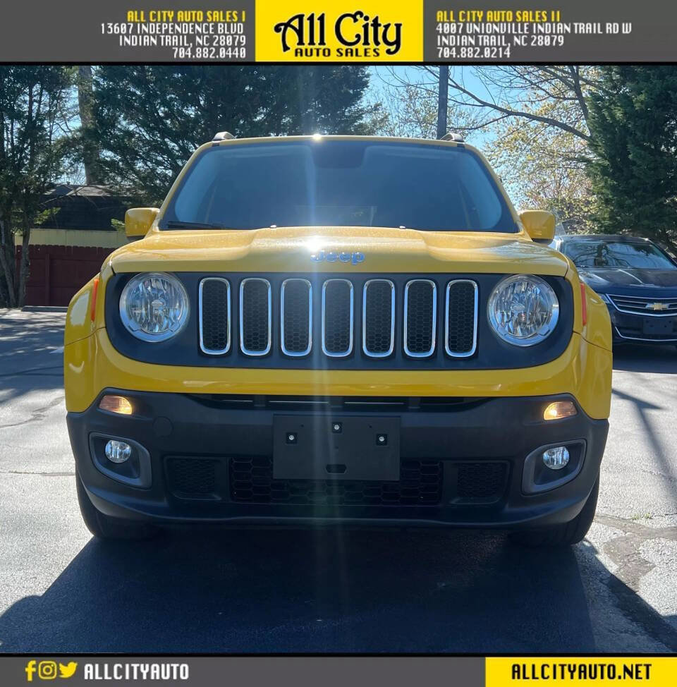Used 2015 Jeep Renegade Latitude w/ Popular Equipment Group image 2