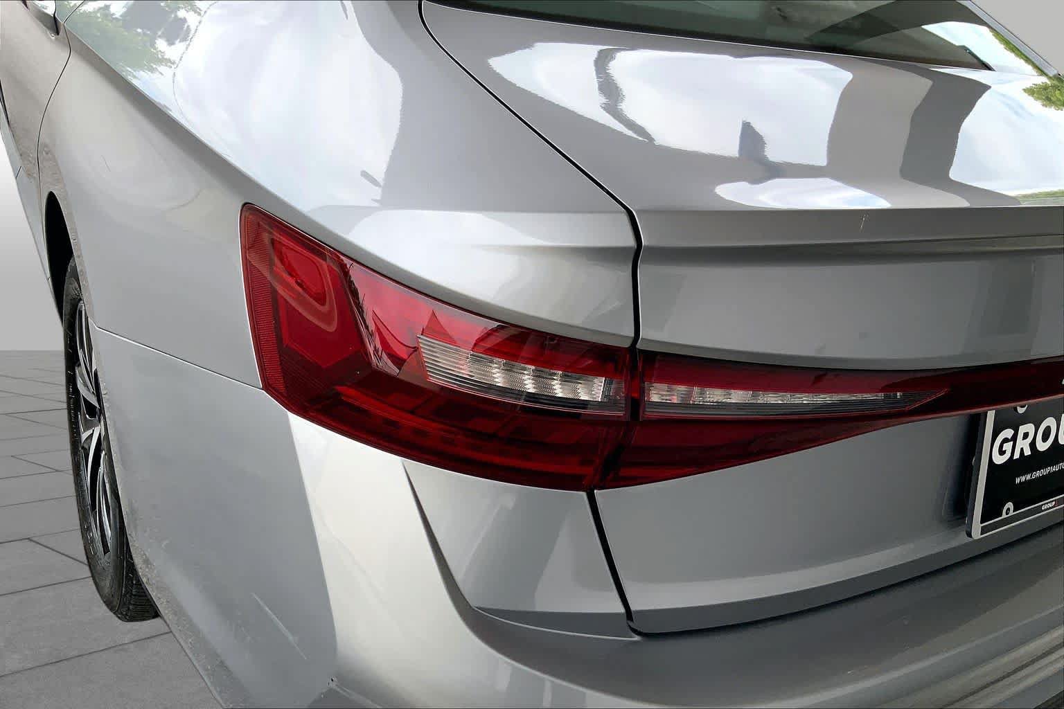 Used 2025 Volkswagen Jetta S FWD image 29