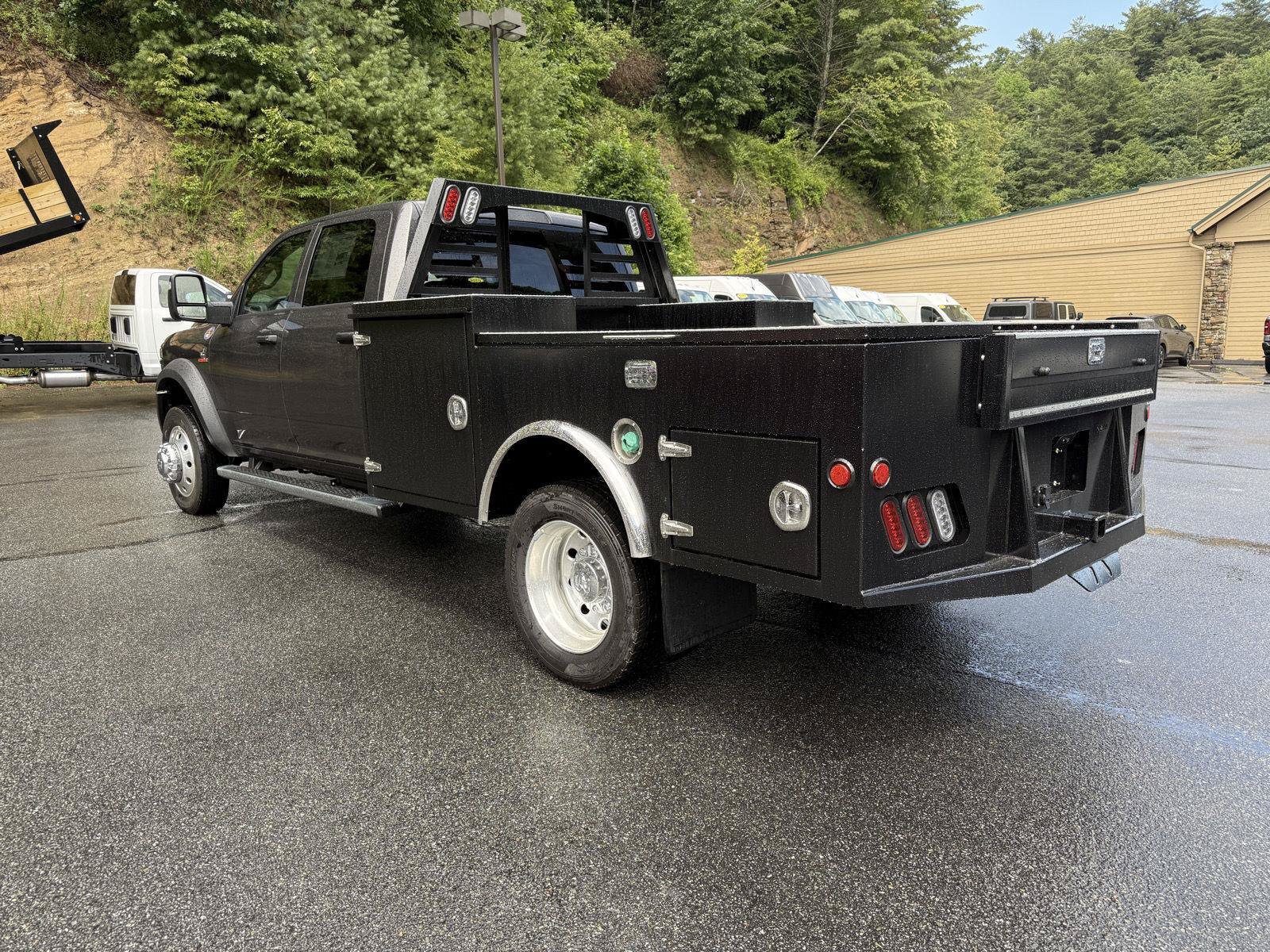 New 2026 RAM 4500 Tradesman w/ Chrome Appearance Group AWD/4WD image 19