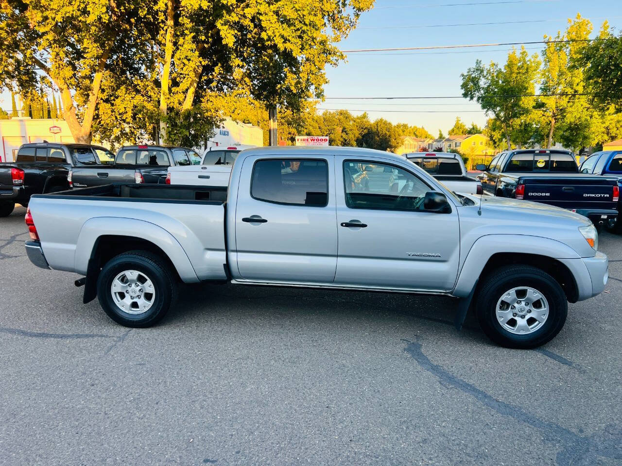 Used 2008 Toyota Tacoma PreRunner RWD image 6