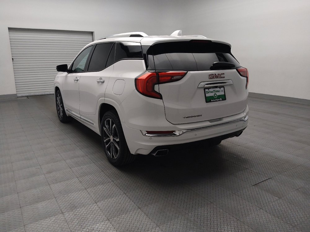 Used 2018 GMC Terrain Denali w/ Advanced Safety Package image 5