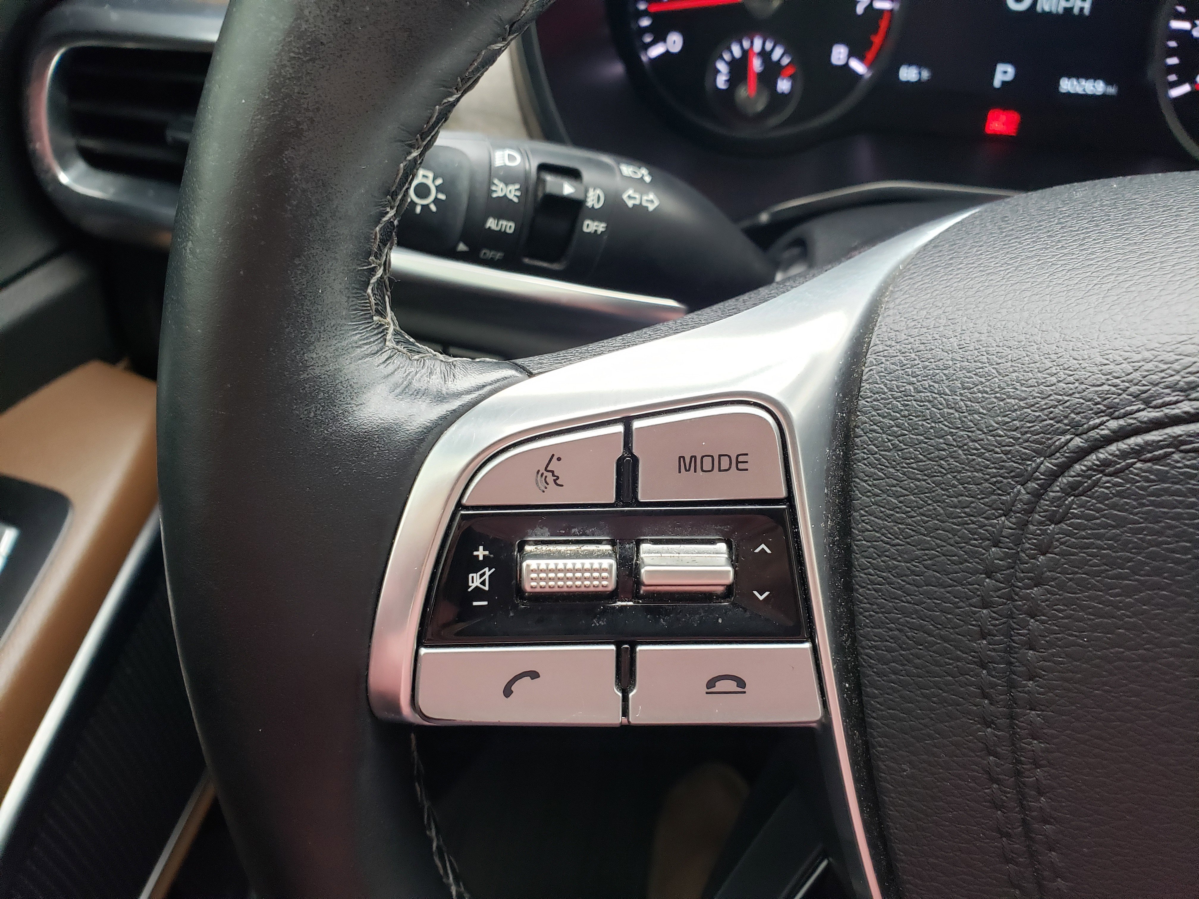 Used 2022 Kia Telluride SX w/ SX Prestige Package image 13