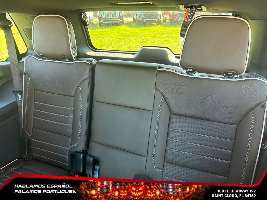 Used 2026 GMC Yukon Denali Ultimate AWD/4WD image 28