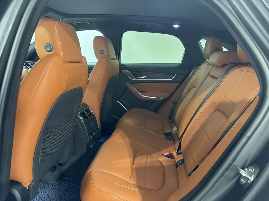 New 2026 Jaguar F-PACE R-Dynamic S AWD/4WD image 22