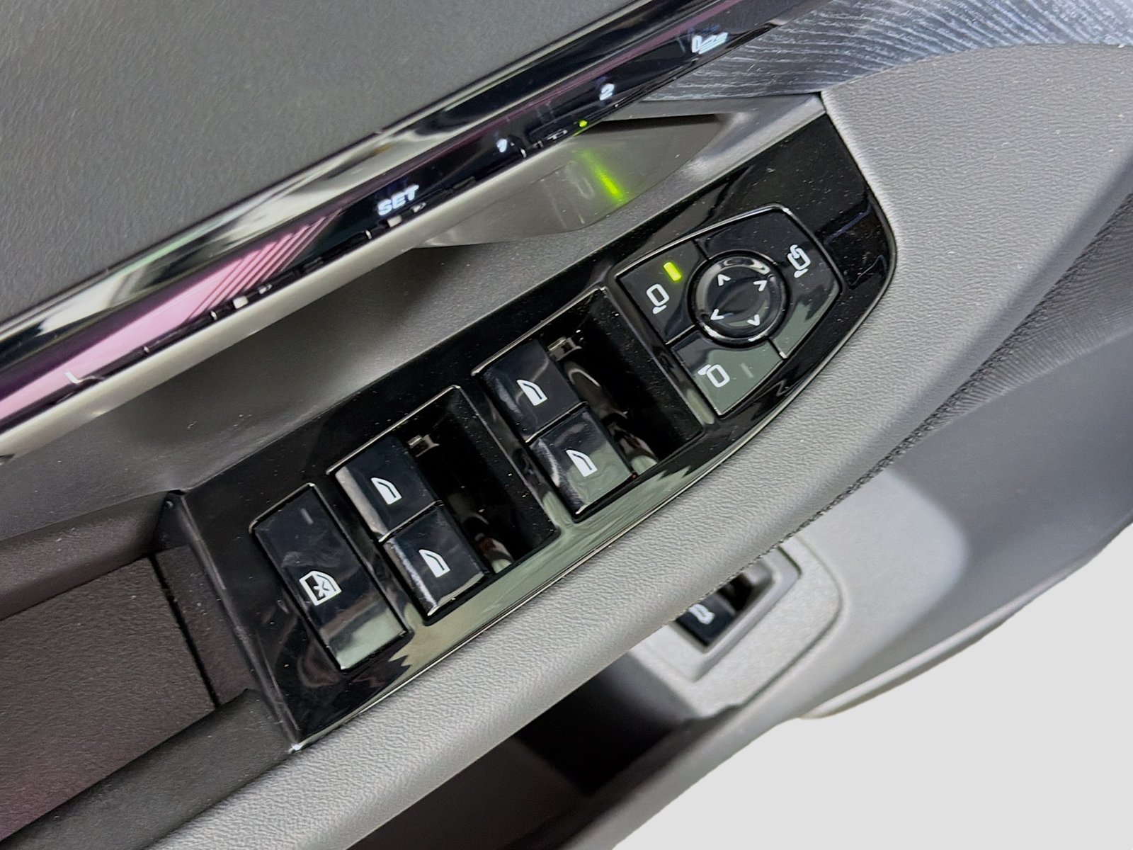 New 2027 BMW i5 eDrive40 RWD image 18