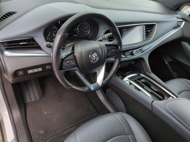 Used 2024 Buick Enclave Premium image 11