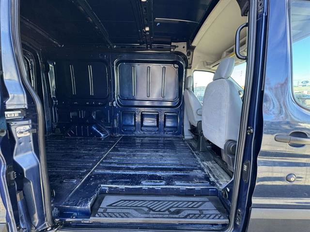Used 2019 Ford Transit 250 130 Medium Roof image 10