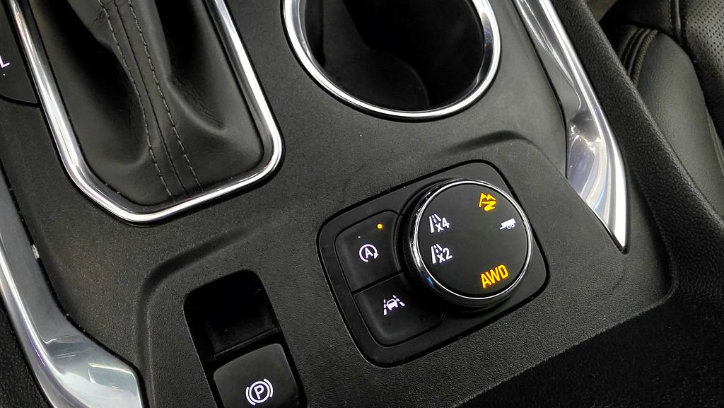 Used 2023 Chevrolet Traverse High Country AWD/4WD image 51