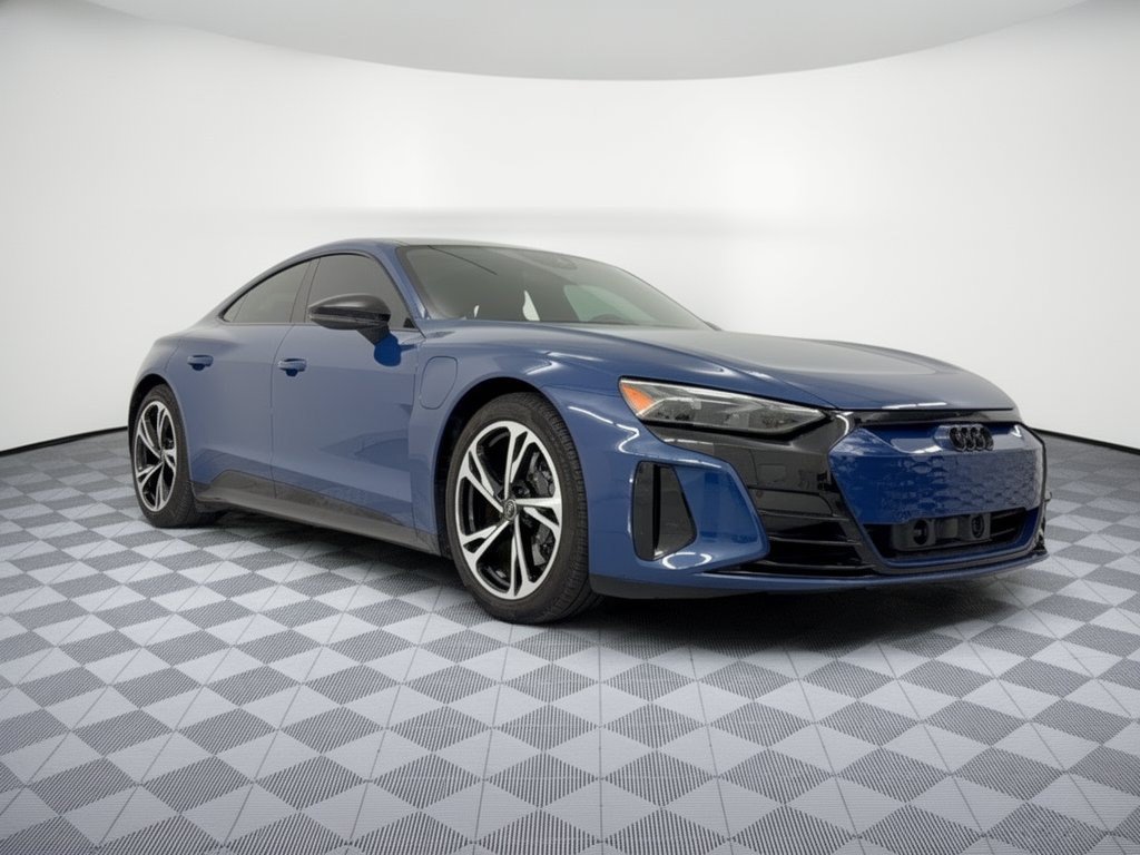 Used 2024 Audi e-tron GT Premium Plus w/ Performance Package AWD/4WD image 7