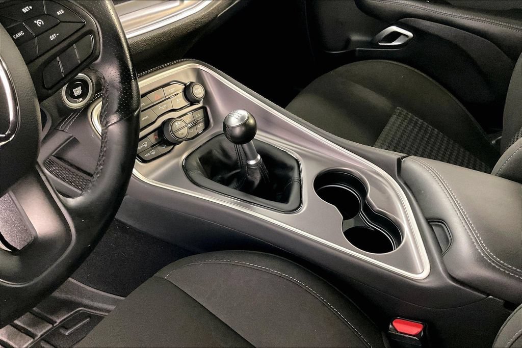 Used 2020 Dodge Challenger R/T RWD image 17