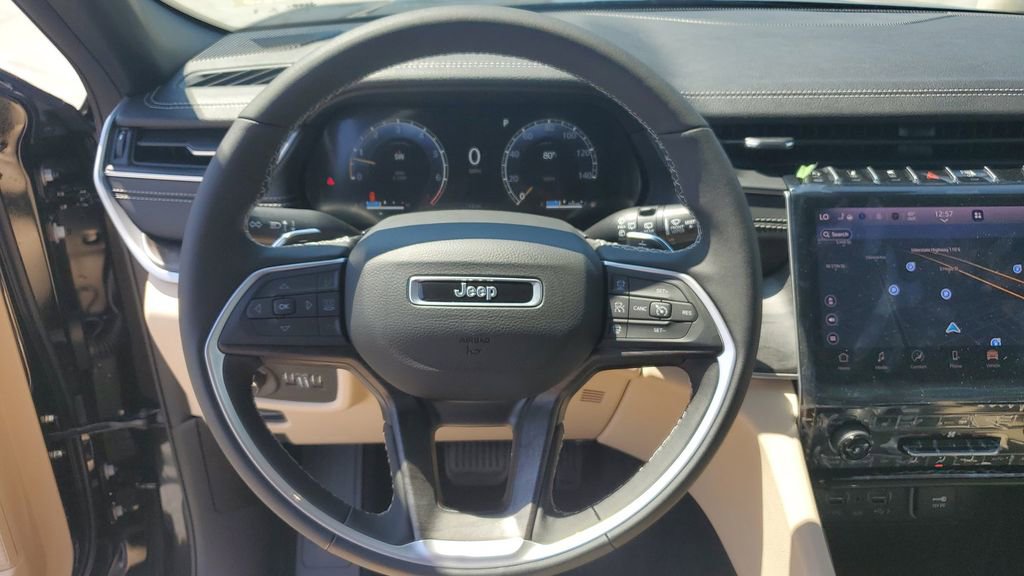 New 2025 Jeep Grand Cherokee L Limited w/ Black Appearance Package image 29