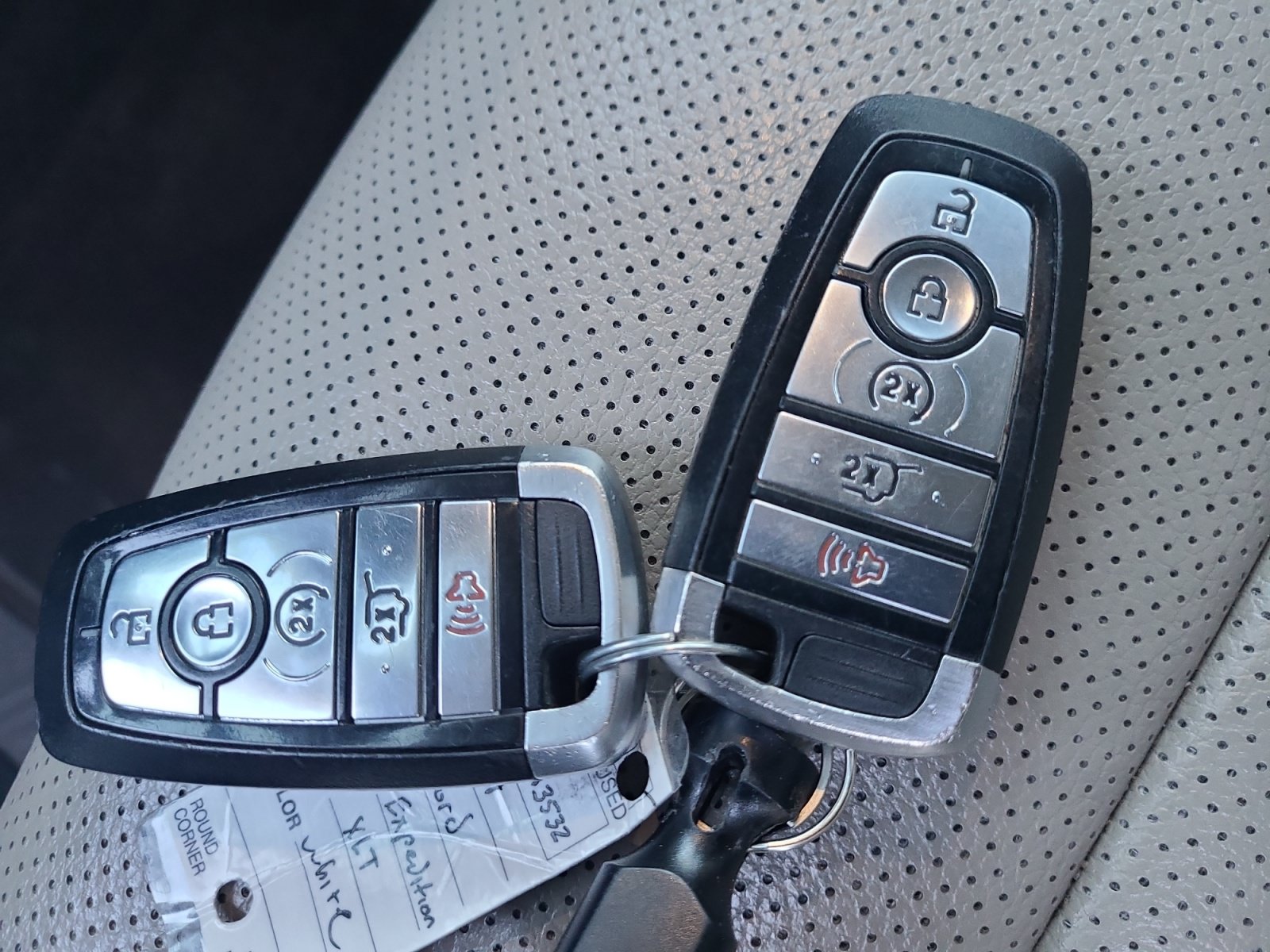 Used 2019 Ford Expedition XLT w/ Equipment Group 202A RWD image 33