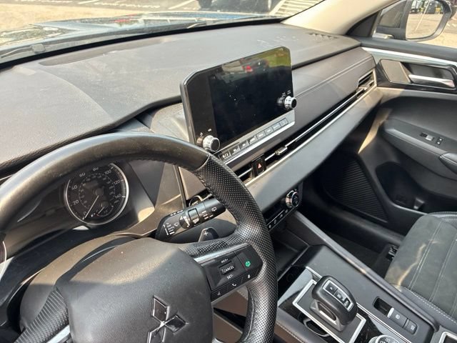 Used 2024 Mitsubishi Outlander SE AWD/4WD image 76