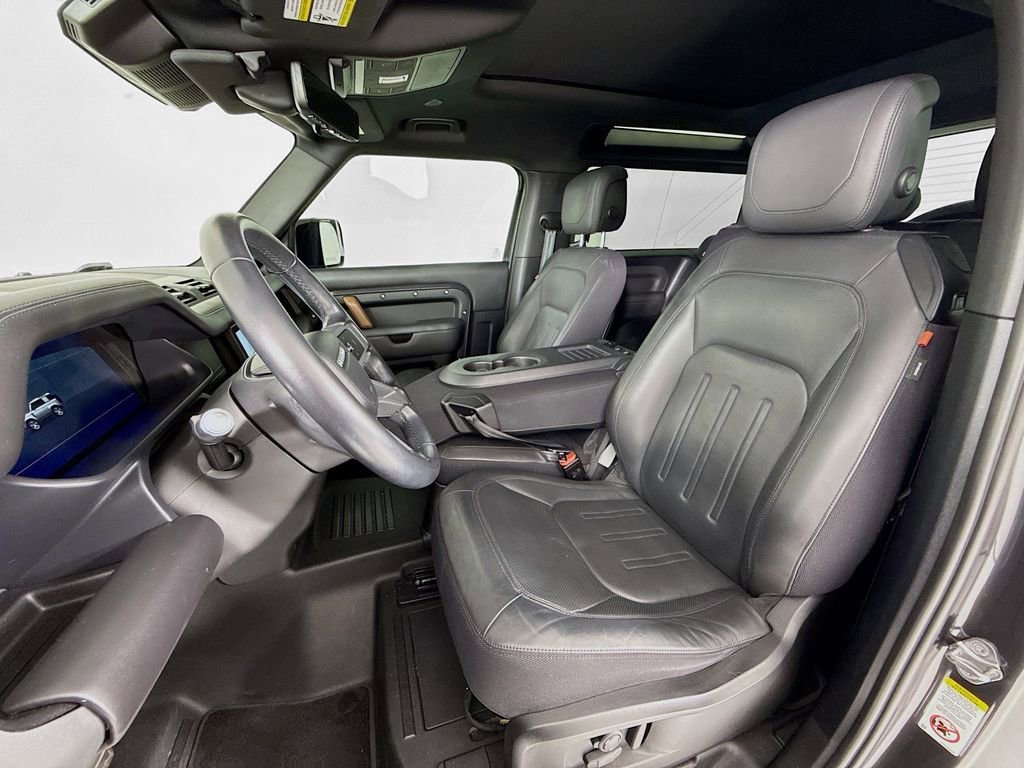 Used 2021 Land Rover Defender 90 X image 5
