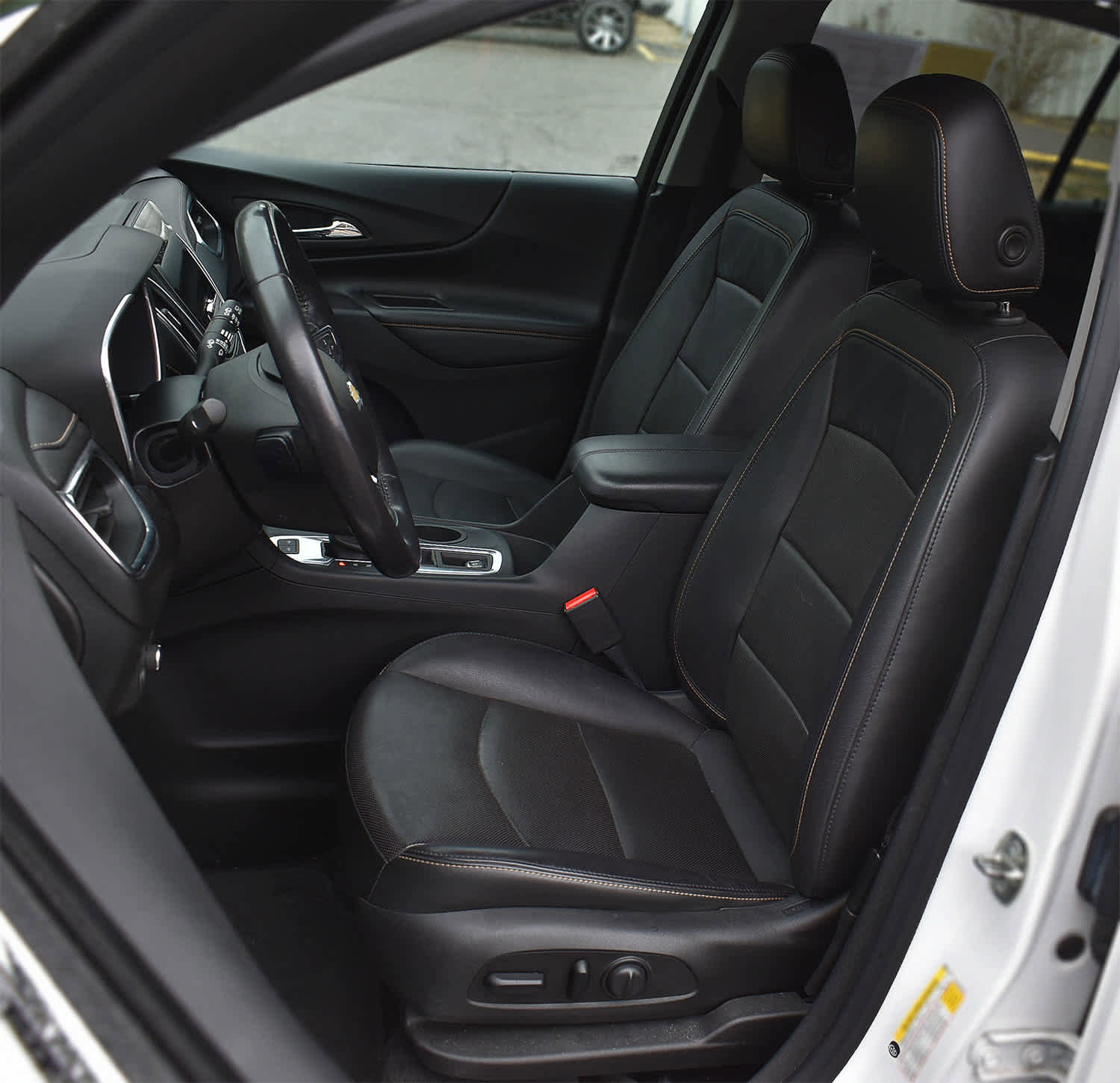 Used 2019 Chevrolet Equinox Premier AWD/4WD image 9