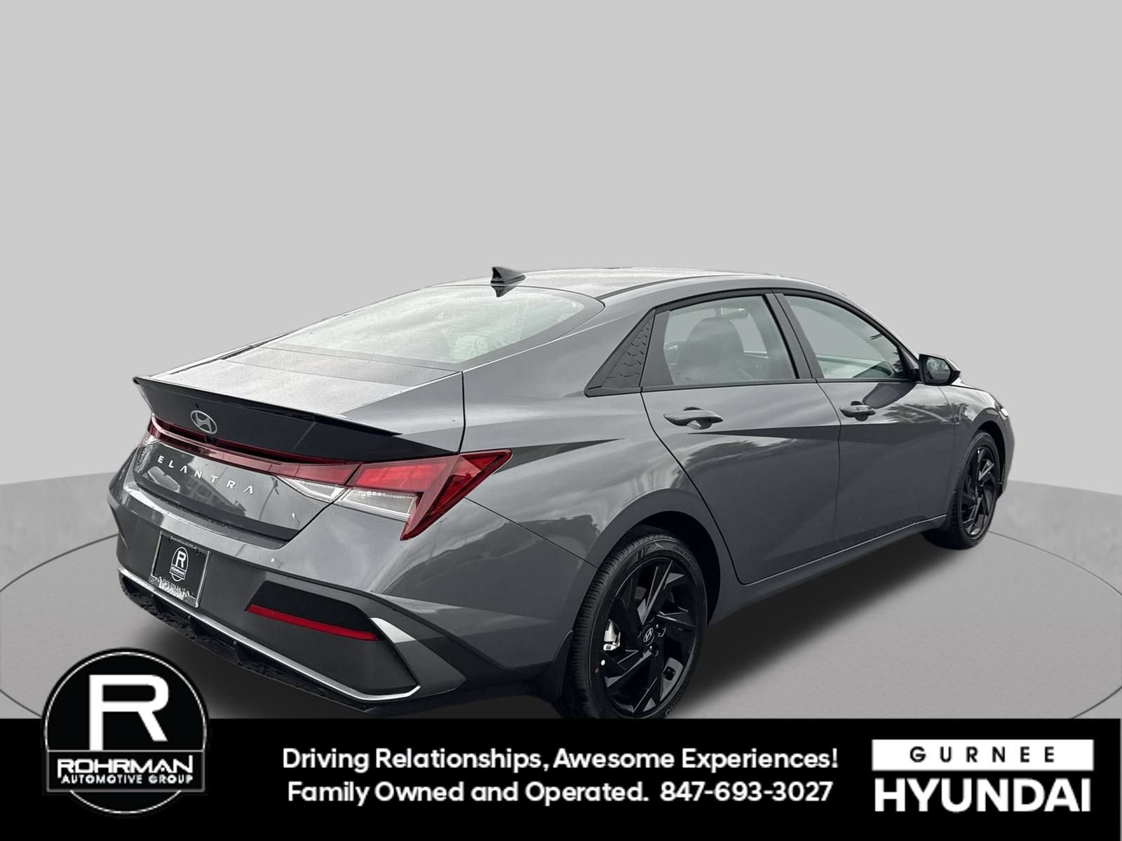 New 2026 Hyundai Elantra SEL Sport FWD image 9