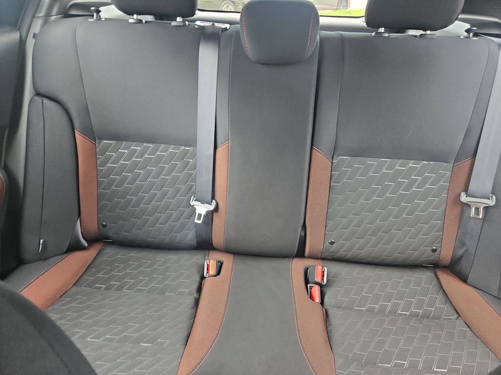 Certified 2023 Nissan Kicks SR FWD image 34