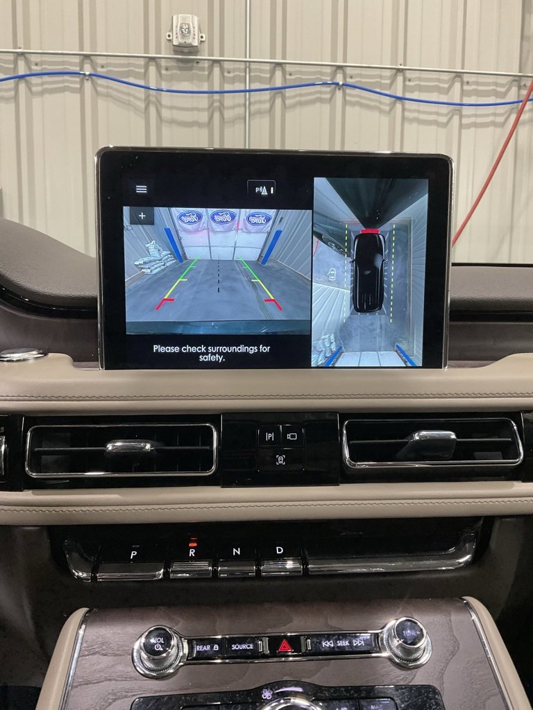 Used 2023 Lincoln Aviator Reserve w/ Equipment Group 201A image 20