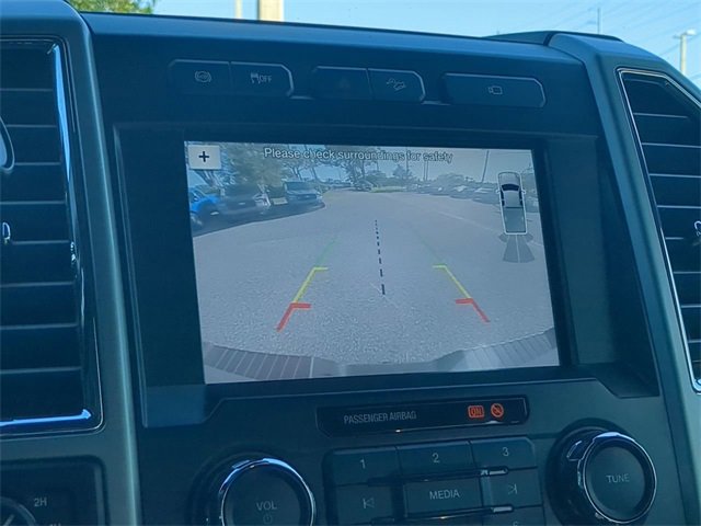 Used 2017 Ford F350 Lariat w/ FX4 4x4 Off Road Package image 9