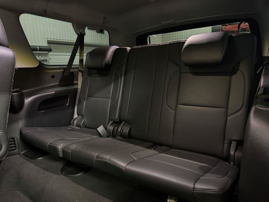 Used 2020 GMC Yukon XL SLT AWD/4WD image 36