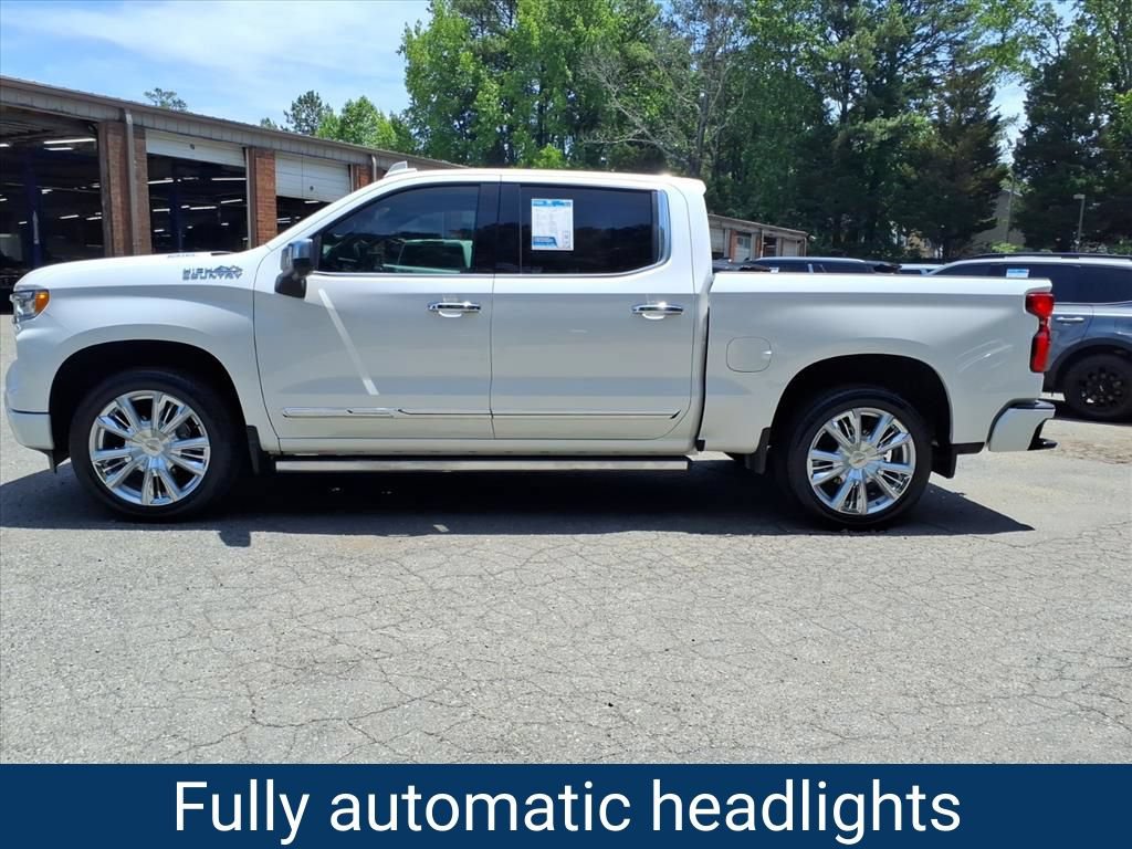 Certified 2024 Chevrolet Silverado 1500 High Country AWD/4WD image 35