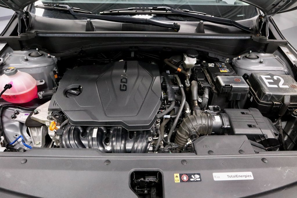 Used 2023 Kia Sportage LX image 17