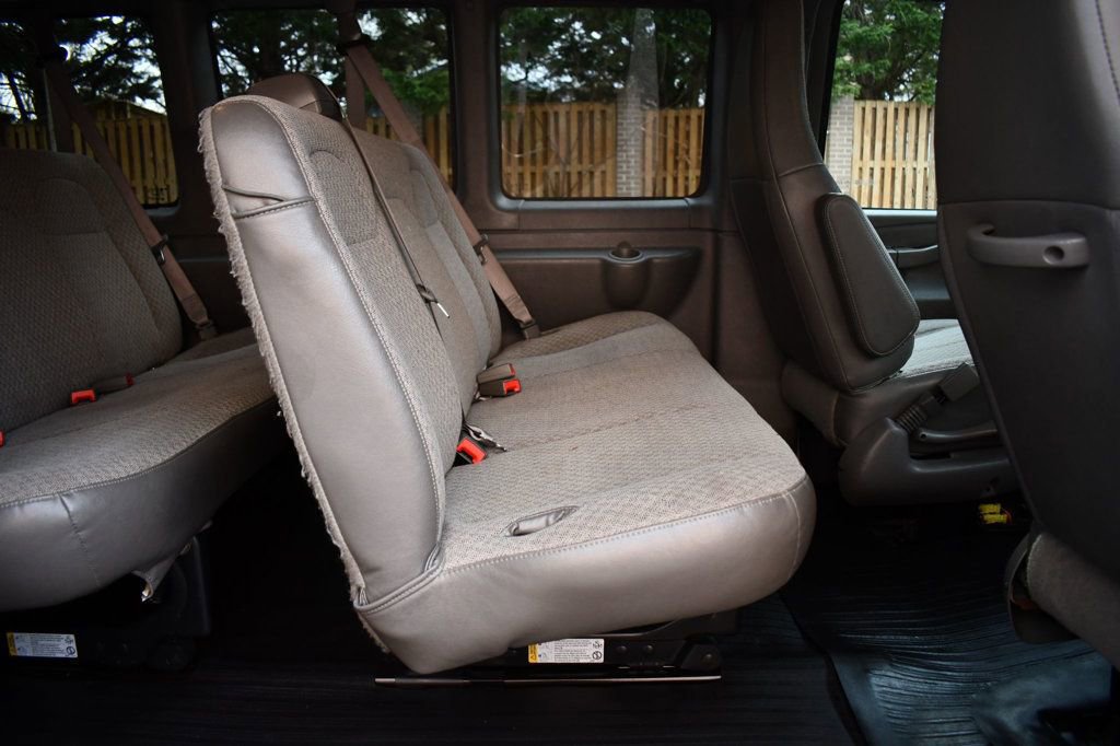 Used 2022 Chevrolet Express 3500 LS image 42