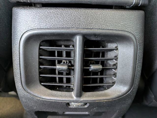 Used 2020 Jeep Cherokee Latitude Plus FWD image 16