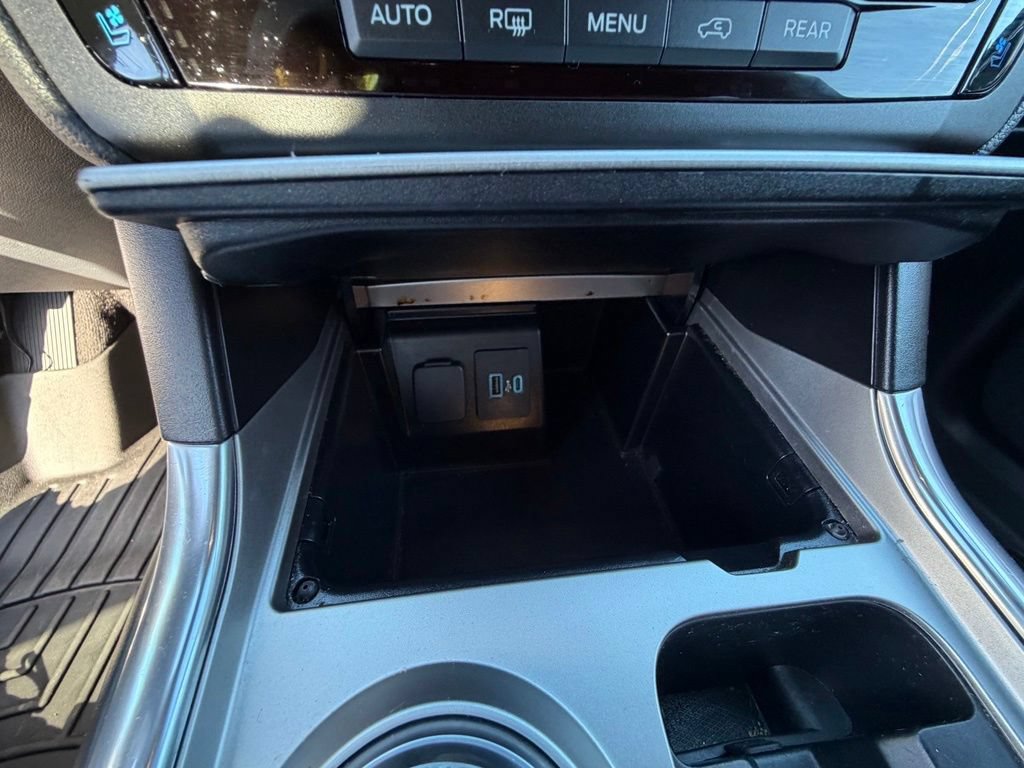 Used 2020 Ford Explorer ST w/ Premium Technology Package AWD/4WD image 27