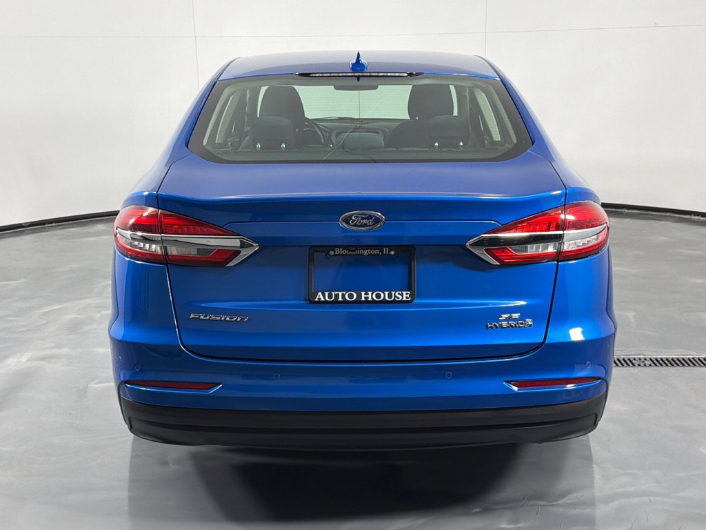 Used 2019 Ford Fusion SE FWD image 6