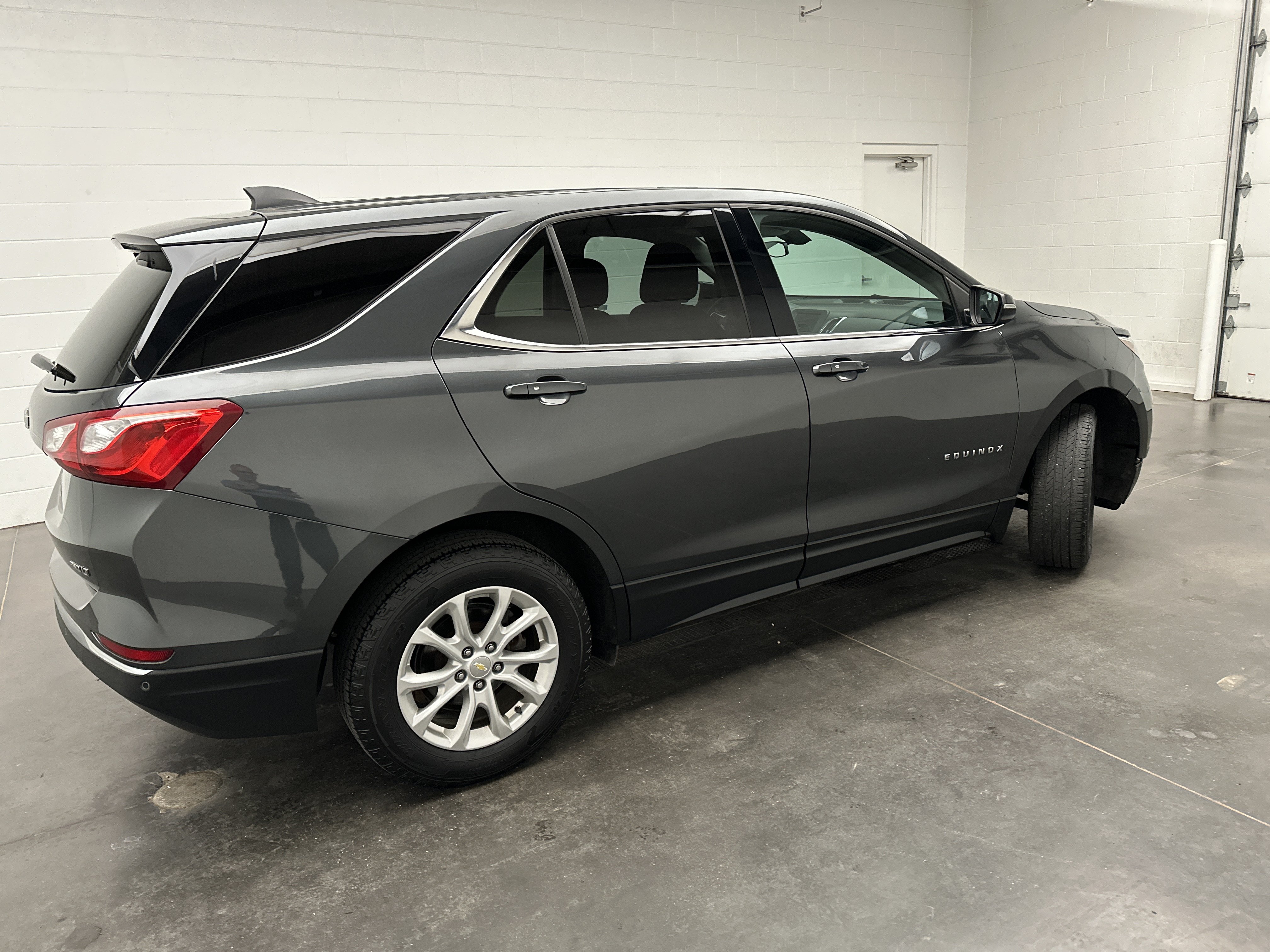 Used 2019 Chevrolet Equinox LT AWD/4WD image 9