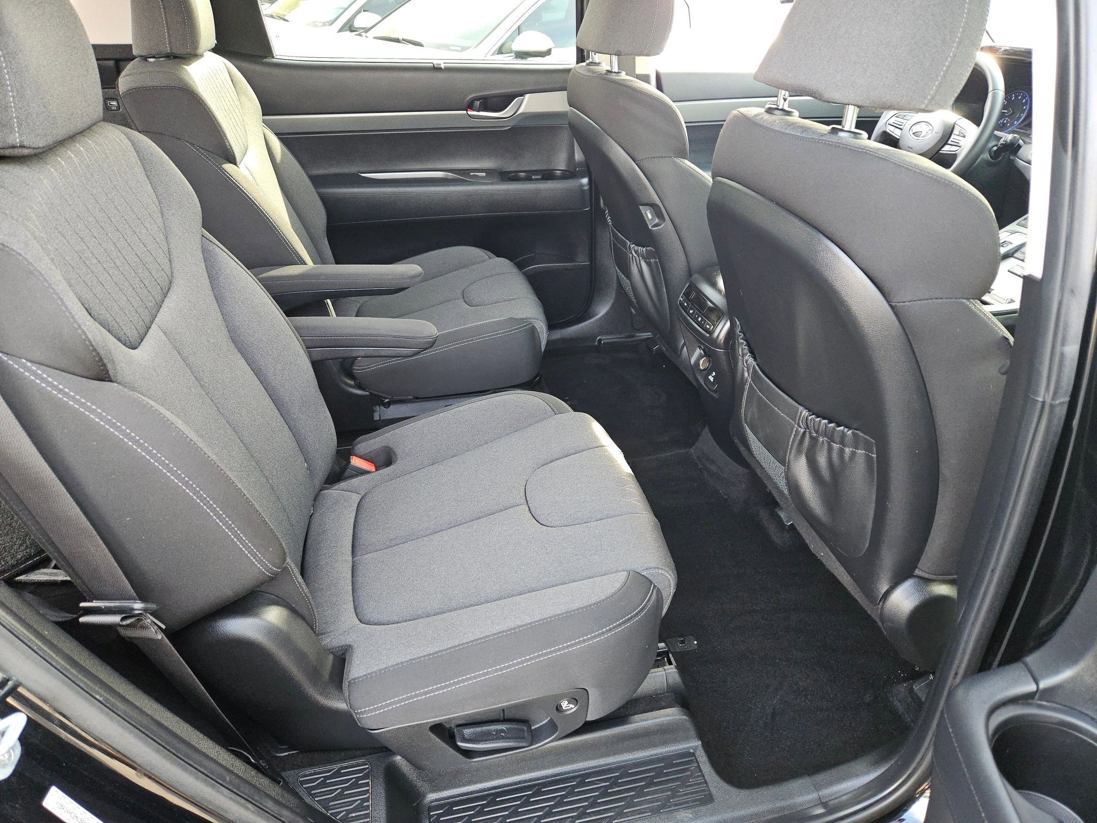 Used 2022 Hyundai Palisade SEL w/ Convenience Package image 21