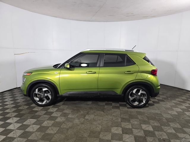 Used 2023 Hyundai Venue SEL image 8