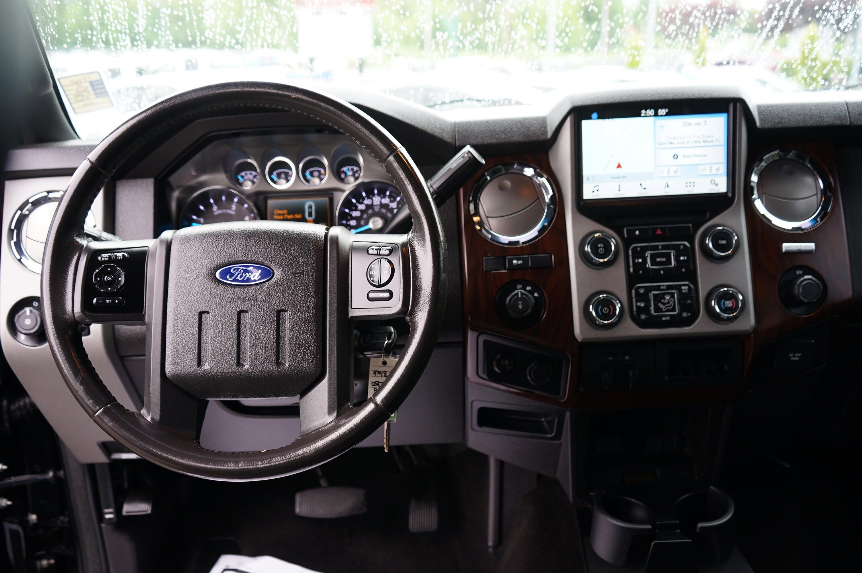 Used 2015 Ford F350 Lariat w/ Camper Package AWD/4WD image 17