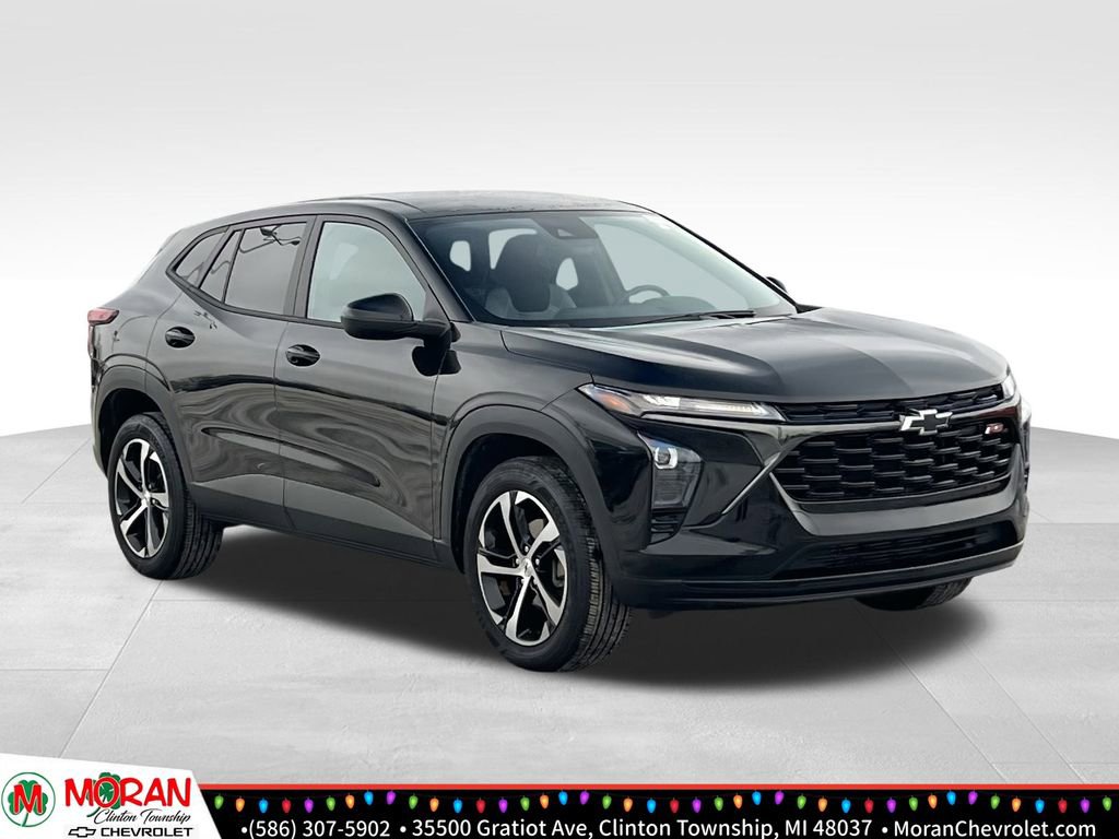 Certified 2024 Chevrolet Trax RS w/ Driver Confidence Package image 7