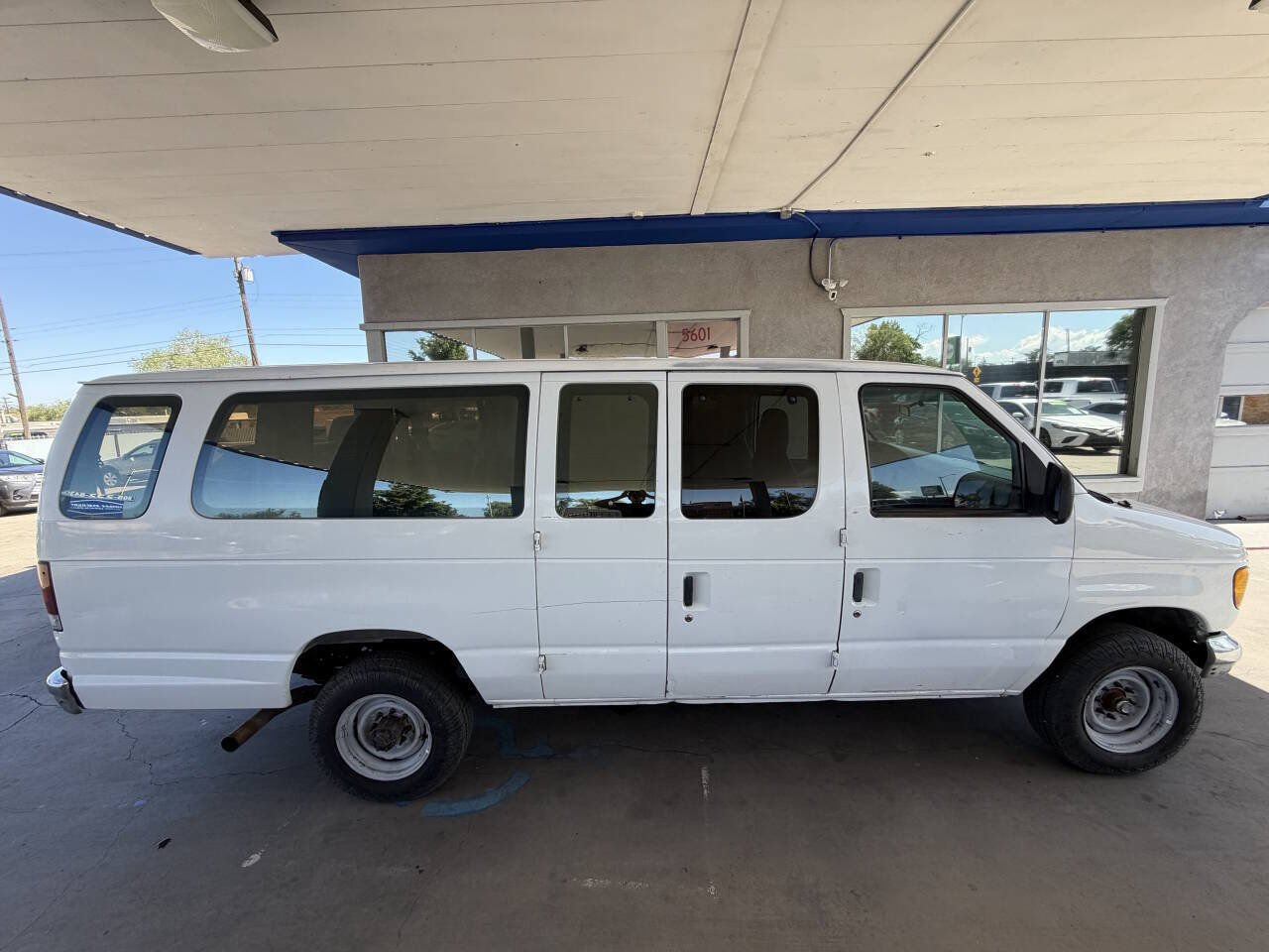 Used 1997 Ford E-350 and Econoline 350 XL RWD image 8