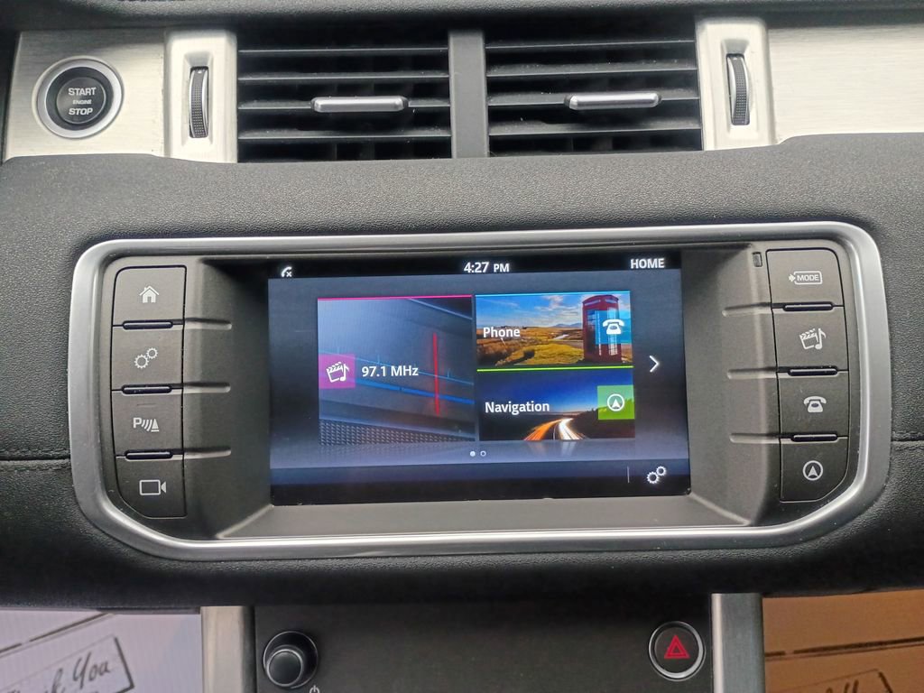 Used 2017 Land Rover Range Rover Evoque SE image 19