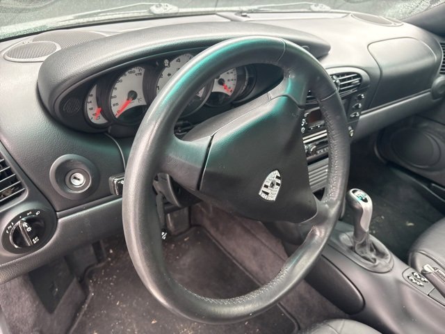 Used 2000 Porsche 911 Carrera image 2