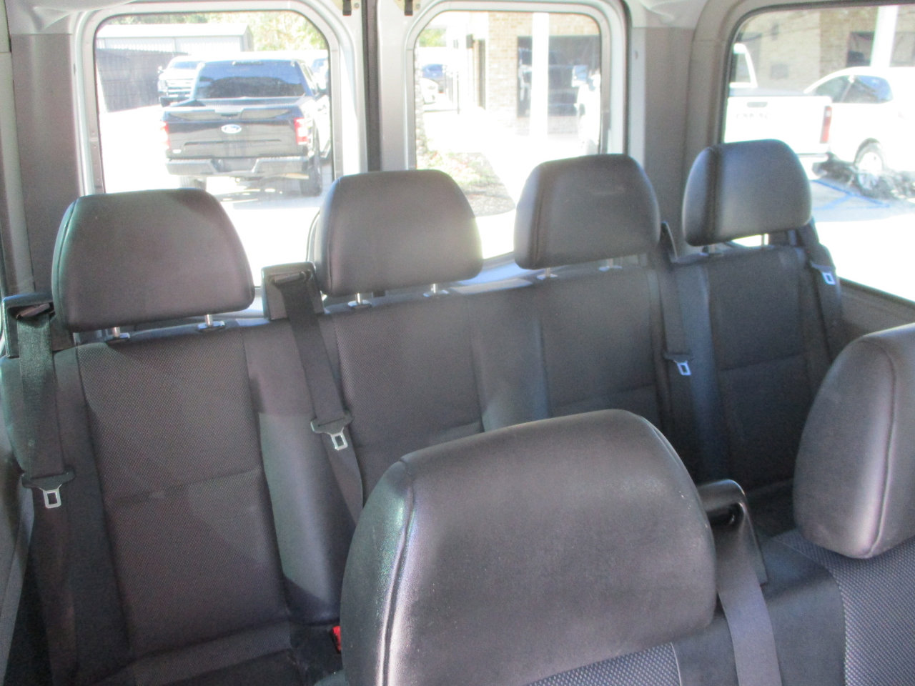 Used 2015 Mercedes-Benz Sprinter 2500 image 18